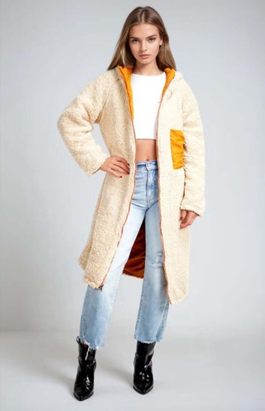 TOBI Jacket Size L Alpine Dual Reversible Sherpa Coat Tan Cream Pockets Puffer
